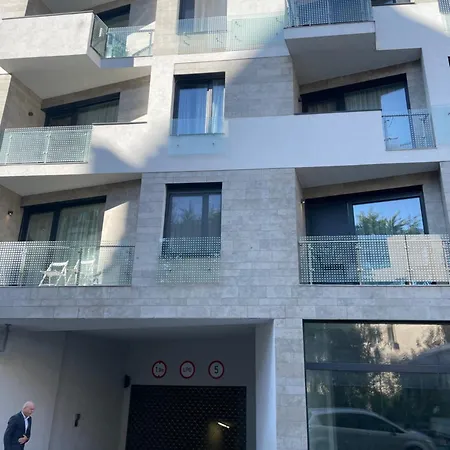 Hotel apartamentowy Downtown Family By Firsthost 3436a303 Budapeszt