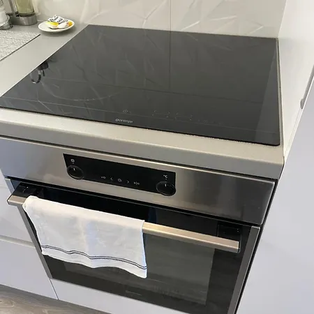 מלון דירות Downtown Family By Firsthost 3436a303