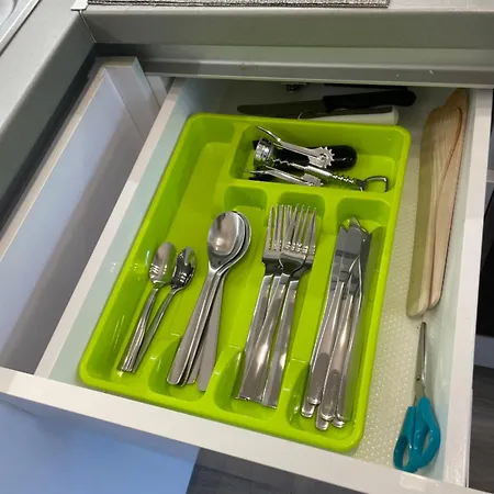 Downtown Family By Firsthost 3436a303 מלון דירות 3*