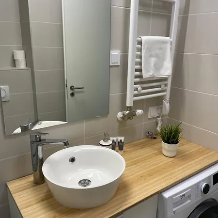 Downtown Family By Firsthost 3436a303 בודפשט